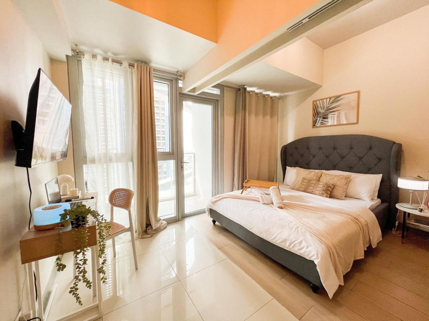 Casa de férias Luxury Bgc Near Uptown,grand Hyatt #upt219k Manila
