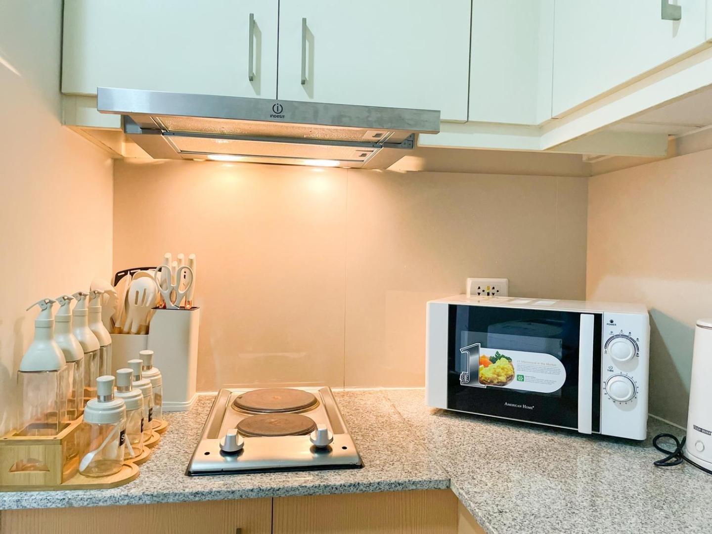 Elegant Bgc Across Mitsukoshi Mall #upt27p Holiday home Manila
