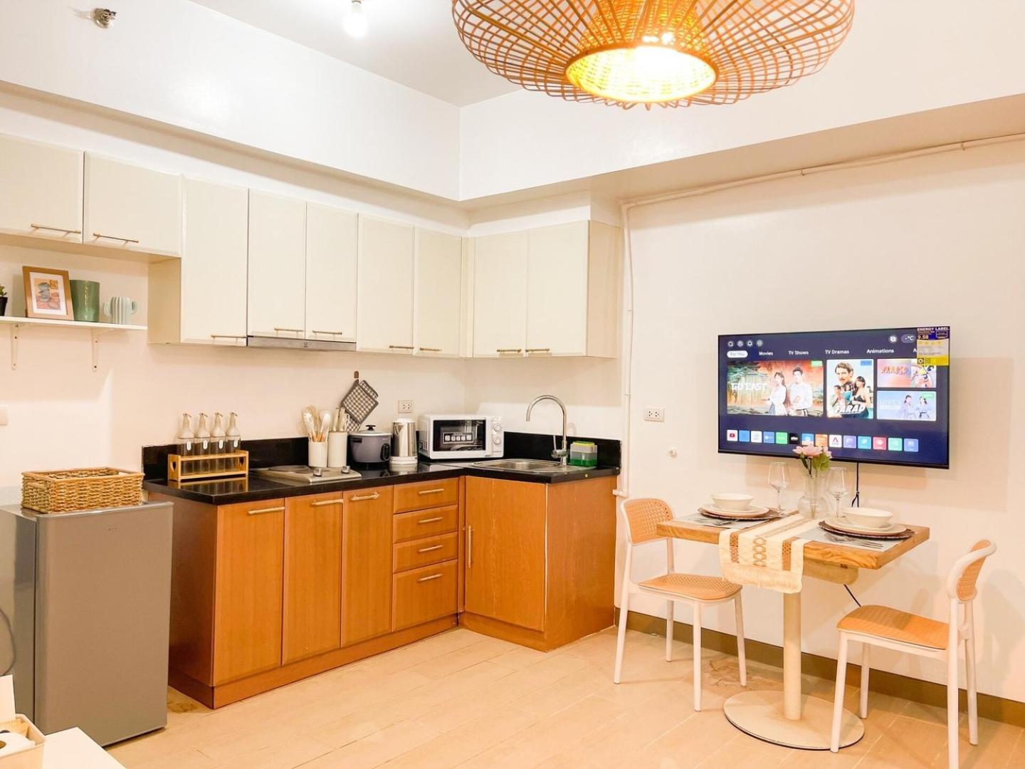 Holiday home Spacious Bgc Near Venice Canal #vlrtc28c Manila