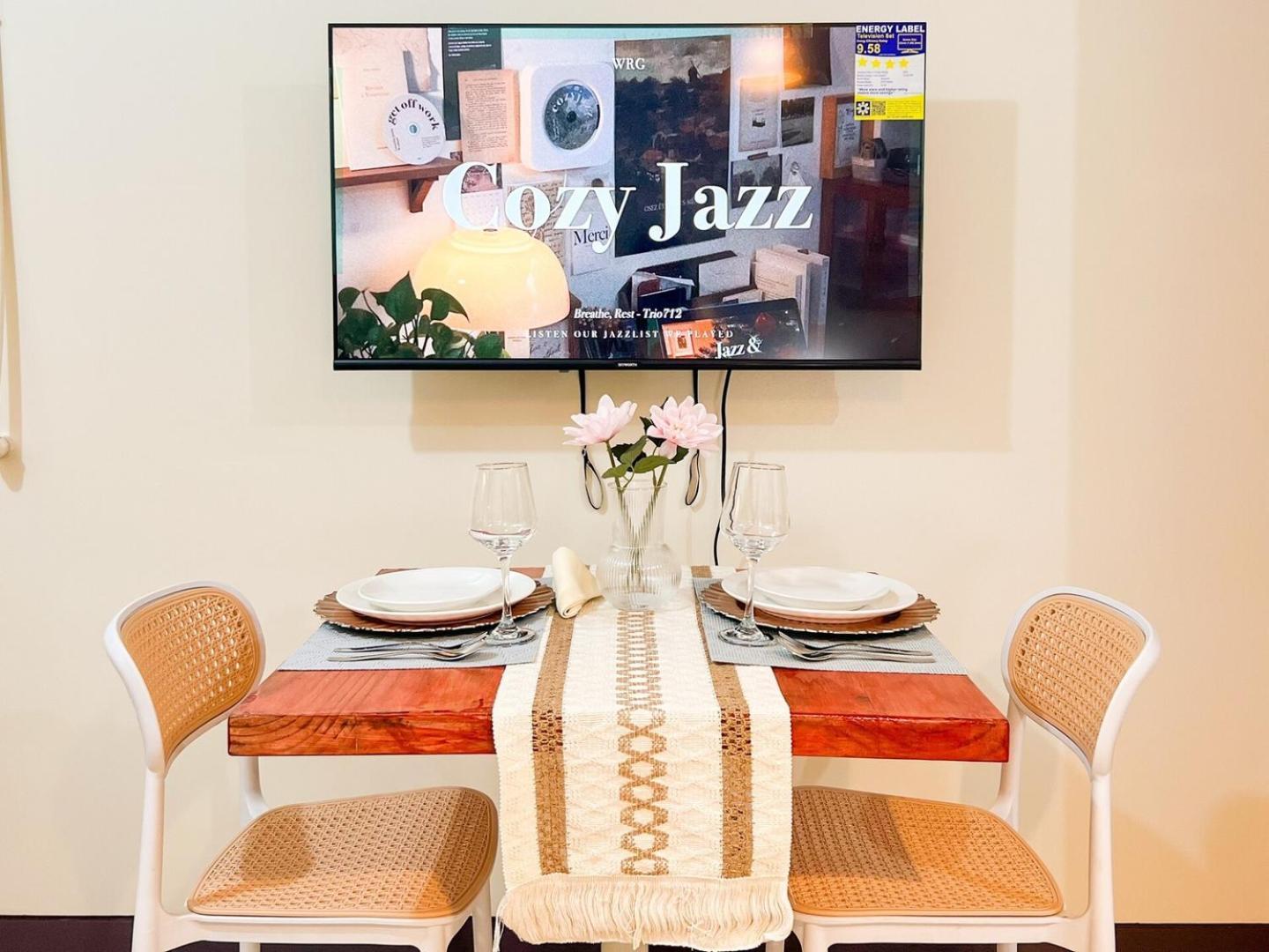 Holiday home Upscale Bgc By Venice Mall #vlrtc29e *