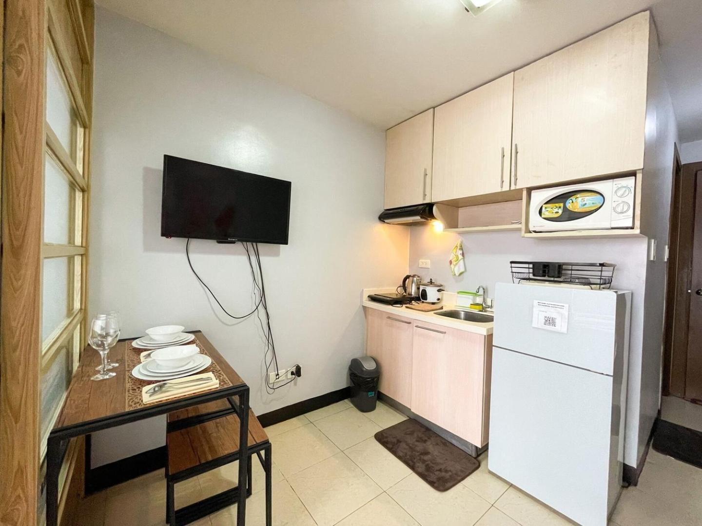 Cozy & Affordable Near Bgc #rt33005 * Manila