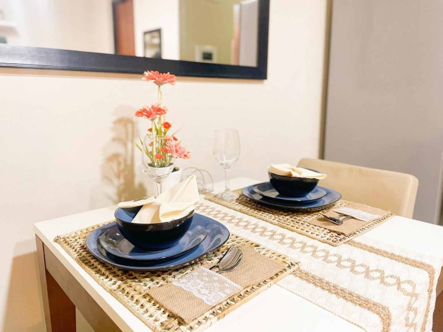 Bgc Stay: Prime Acrossgrand Hyatt #oursw32p Holiday home