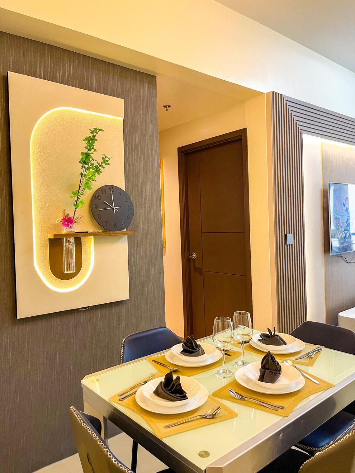 Spacious 2br Luxury Across Okada, Airport Manila