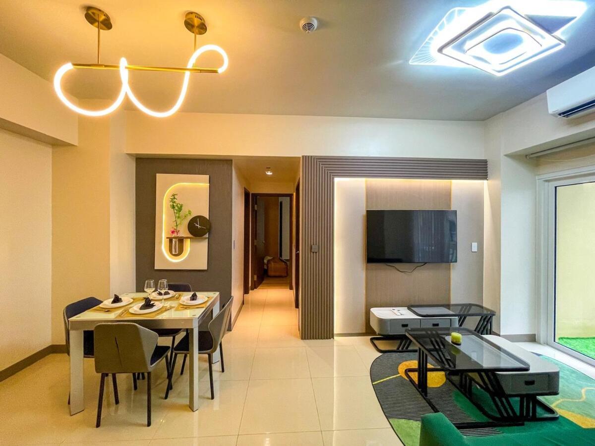Apartment Spacious 2br Luxury Across Okada, Airport