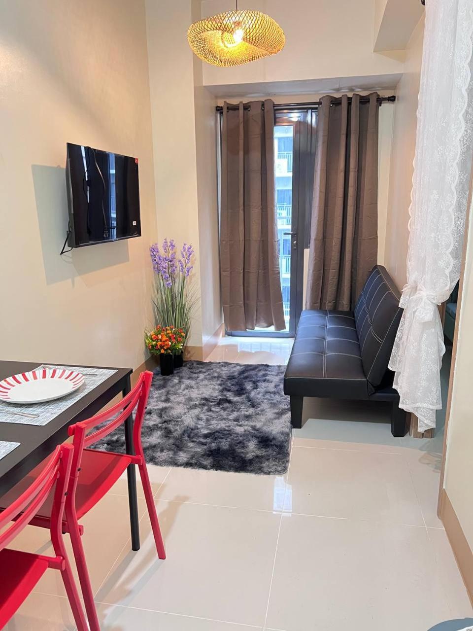 Unistay Shore 3 Tower 2 Pool View Cozy Hotel *