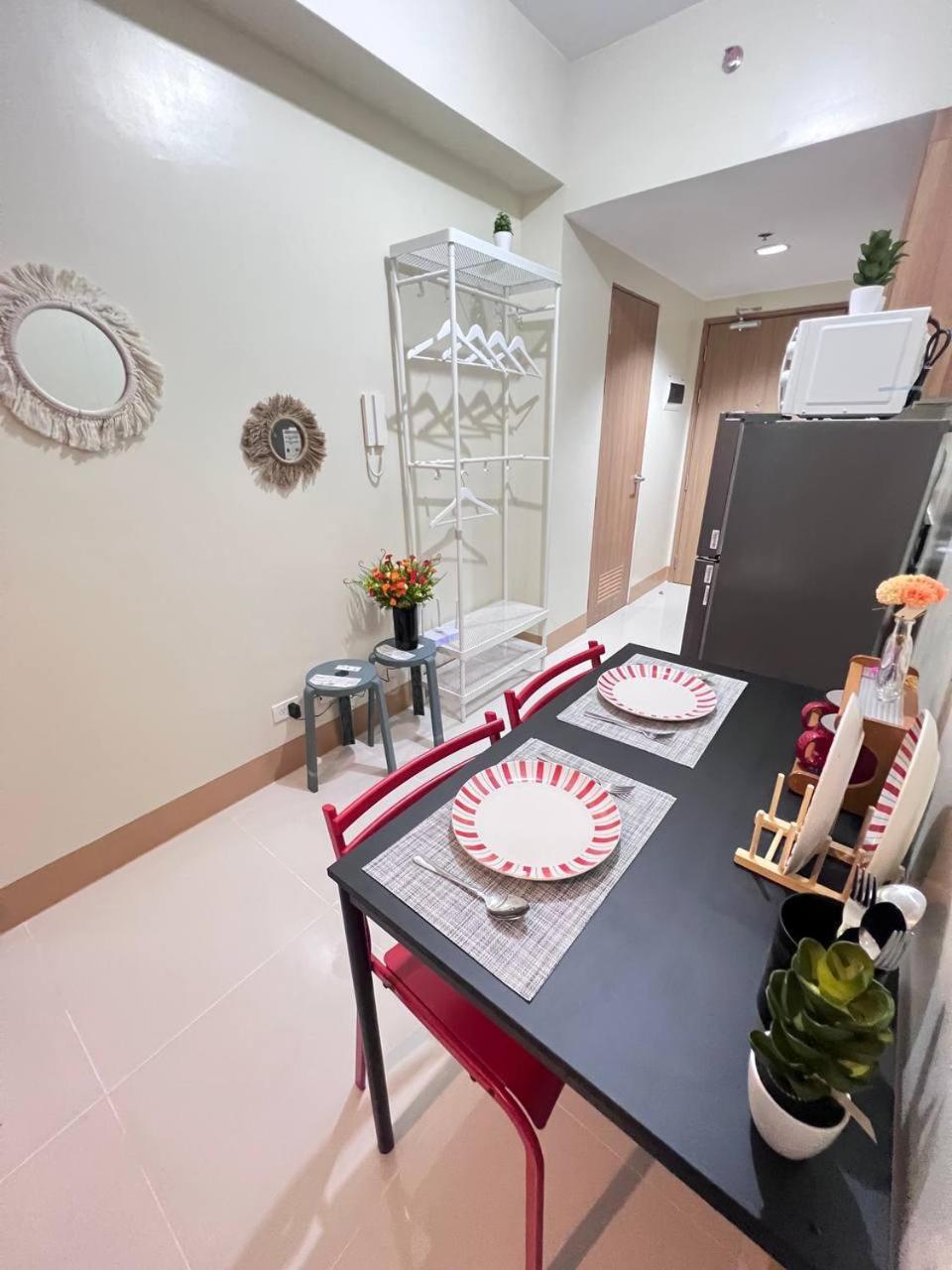 Unistay Shore 3 Tower 2 Pool View Cozy * Manila