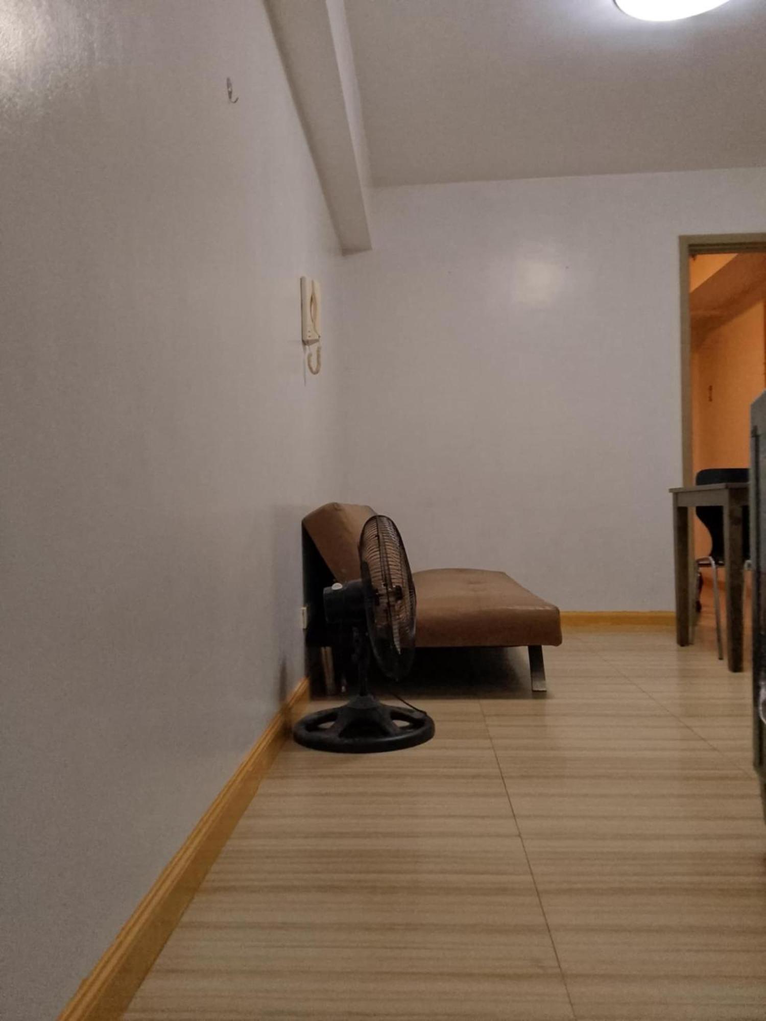 Apartment Staycation At Solemare Parksuites Tower B Near Dfa, Mall Of Asia, Ayala Mall, Parqual Mall , Cod, Conrad, Solaire, Okada Manila, & Naia,1 Bedroom Manila