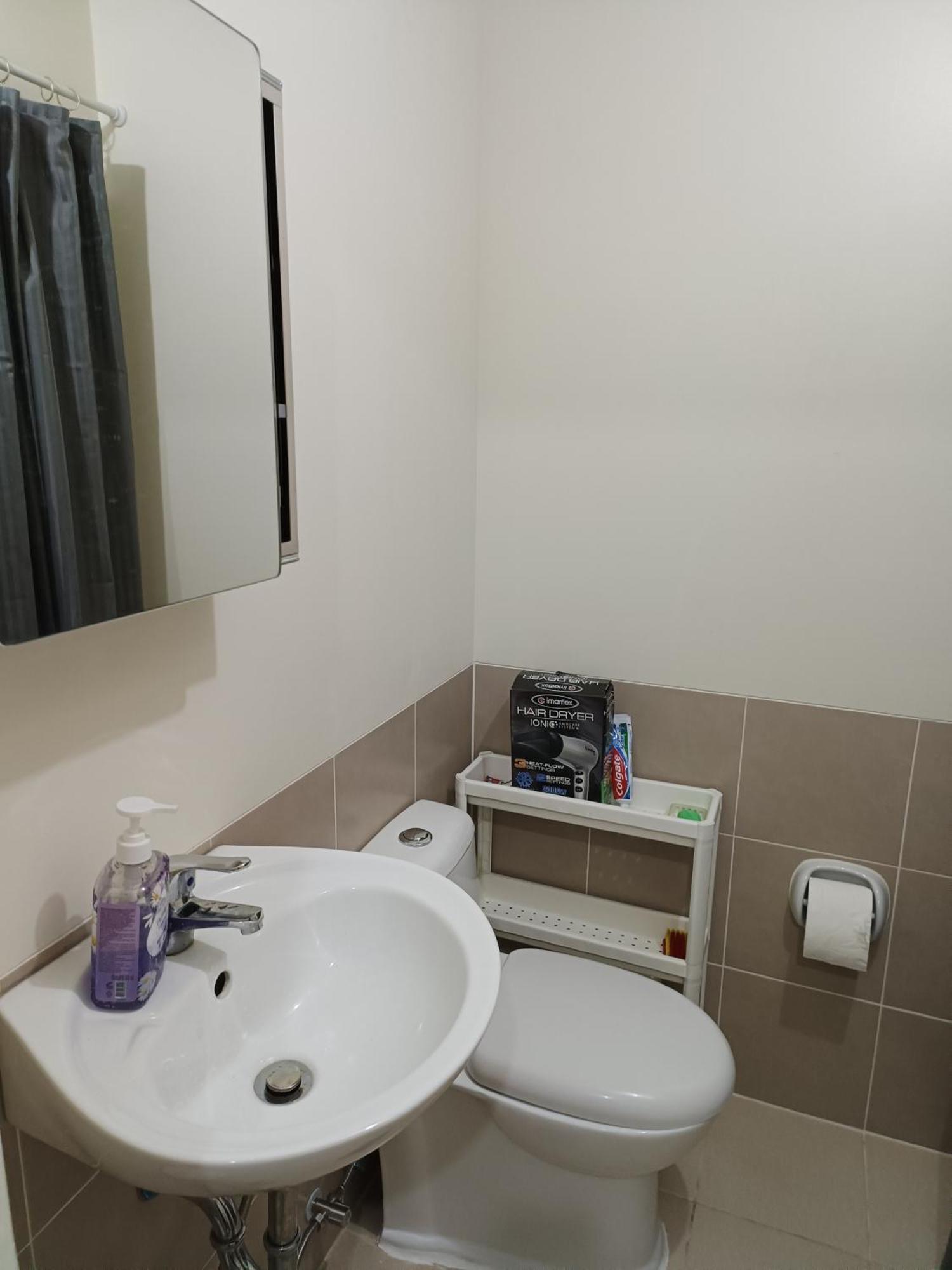 Dmci Theorabella Qc, 1 Bedroom W/bal In Cubao38sqm Apartment Manila