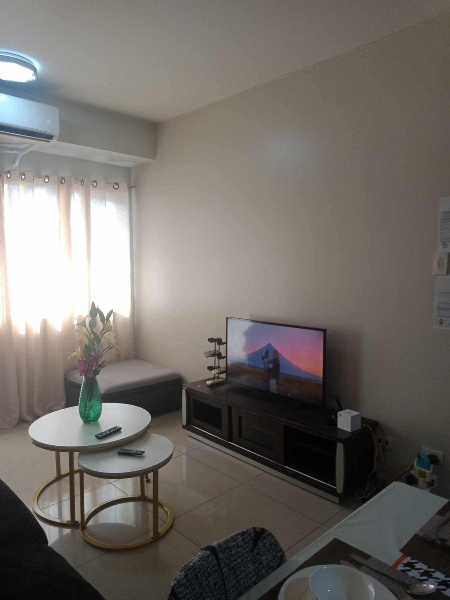 2bedroom With Big Balcony 1046d Pool View *
