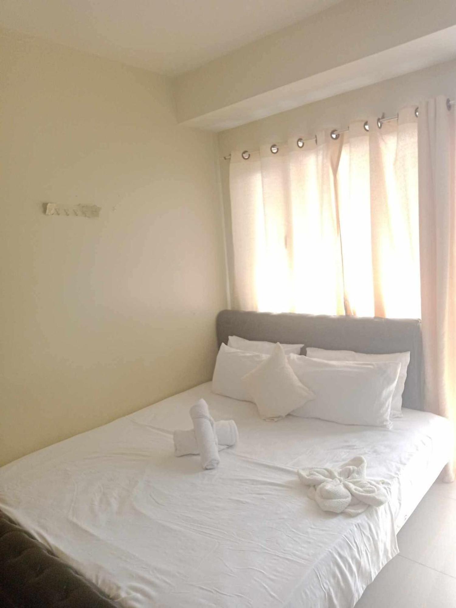 2bedroom With Big Balcony 1046d Pool View