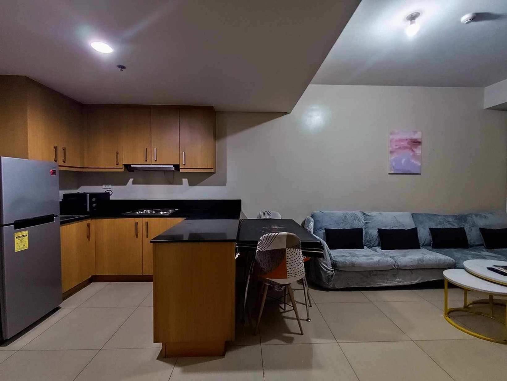 2bedroom With Big Balcony 1046d Pool View *