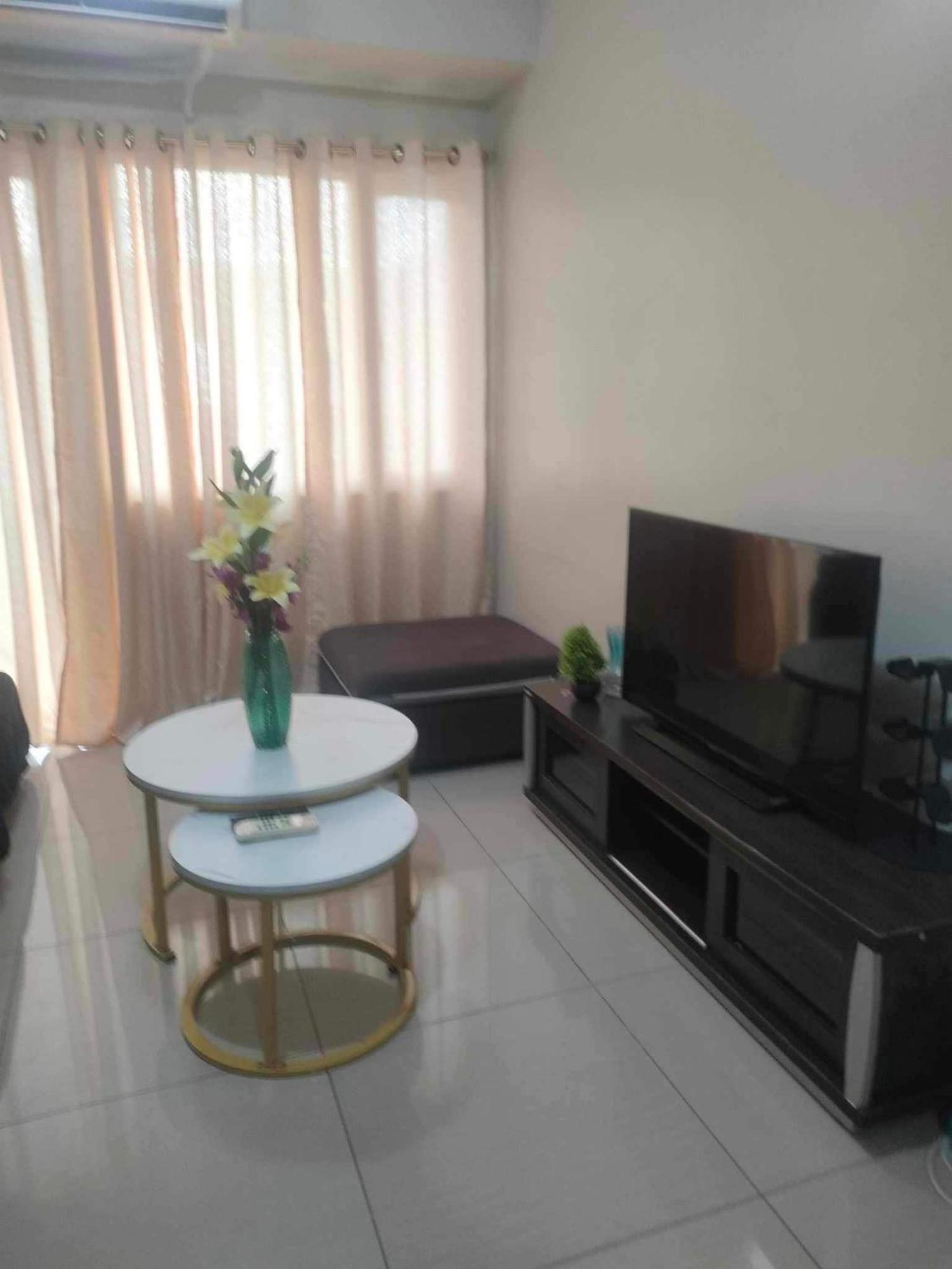 2bedroom With Big Balcony 1046d Pool View *