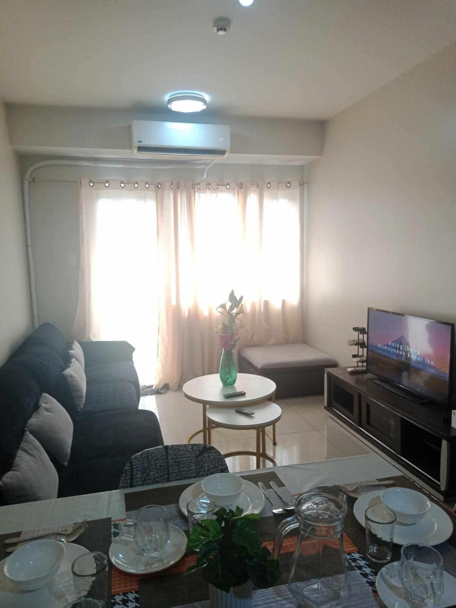 2bedroom With Big Balcony 1046d Pool View * Manila
