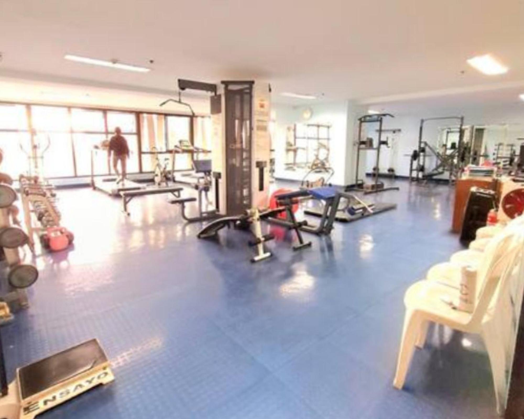 Breathtaking Bayviews - 1 Bedroom 1 Bathroom With Balcony Bayview Pool Netflix - Housekeeping Available - Apartment *