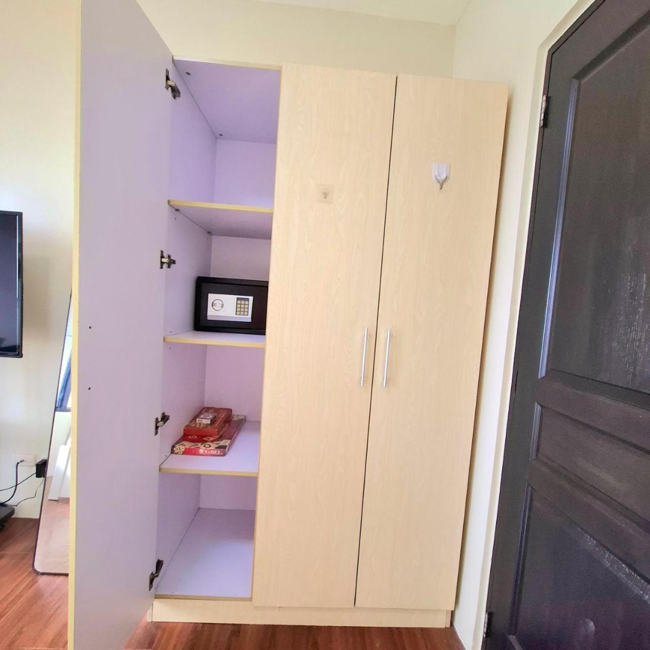 Breathtaking Bayviews - 1 Bedroom 1 Bathroom With Balcony Bayview Pool Netflix - Housekeeping Available - Apartment
