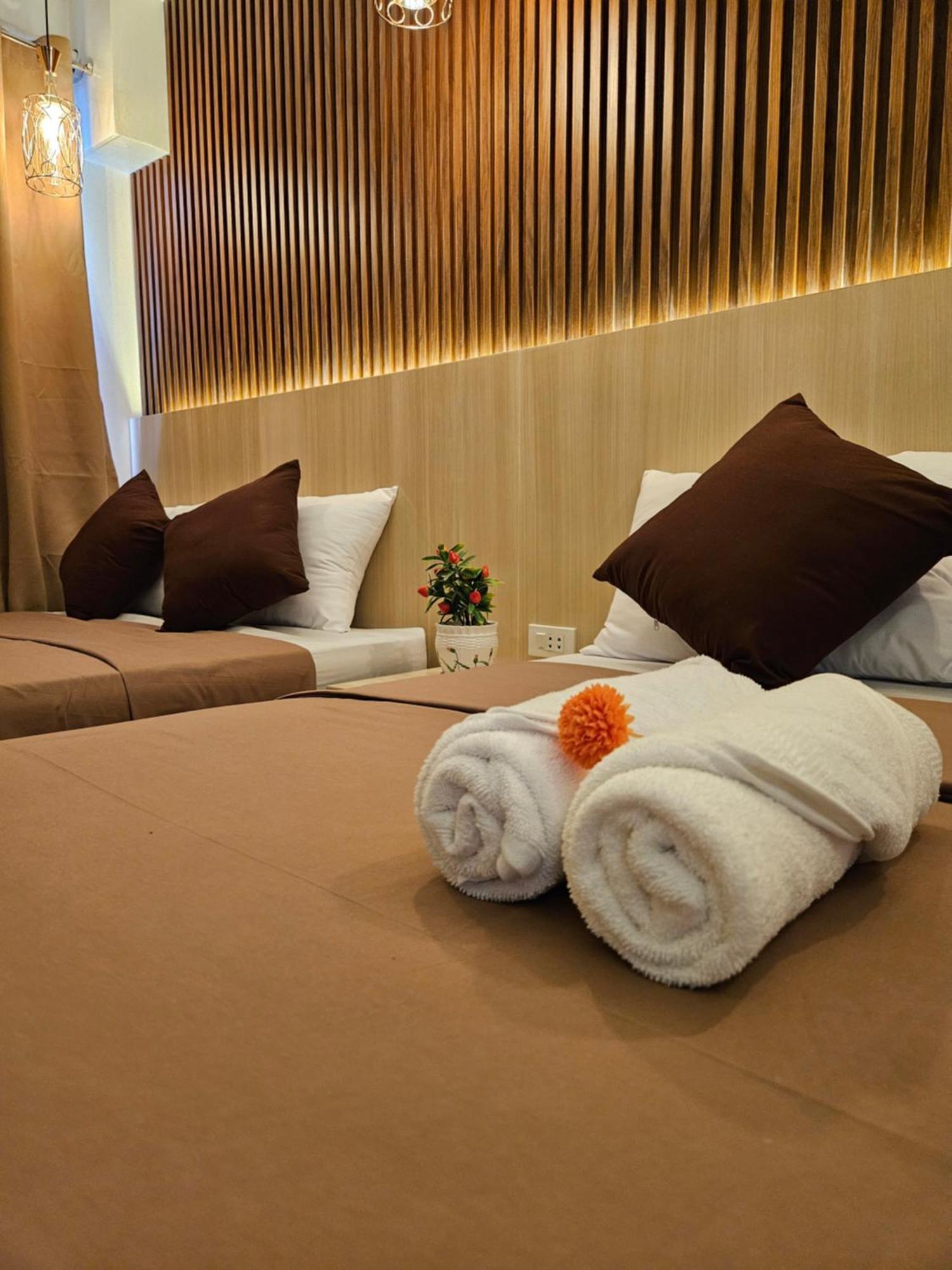 Aparthotel Soleil 10 Mins To Sm Moa, Pasay - 2 Beds *