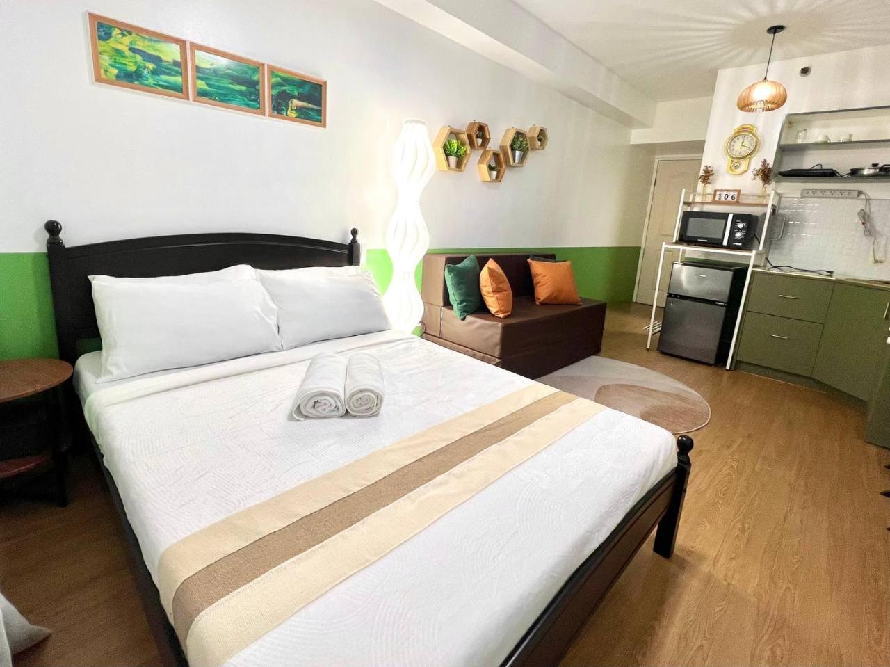 Emerald Escapes - Avida San Lazaro Near Ust-winford-sm * Manila
