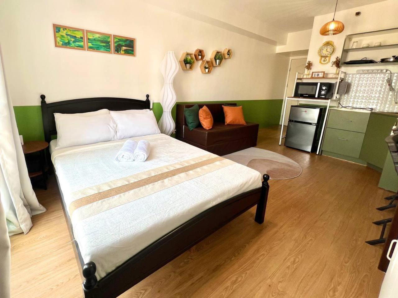 Emerald Escapes - Avida San Lazaro Near Ust-winford-sm *