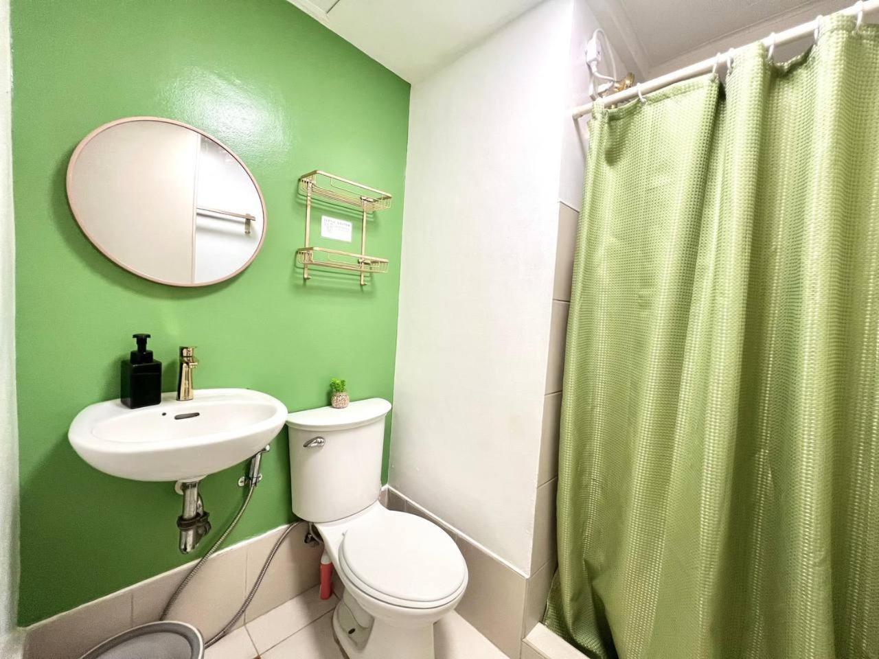 Emerald Escapes - Avida San Lazaro Near Ust-winford-sm Aparthotel