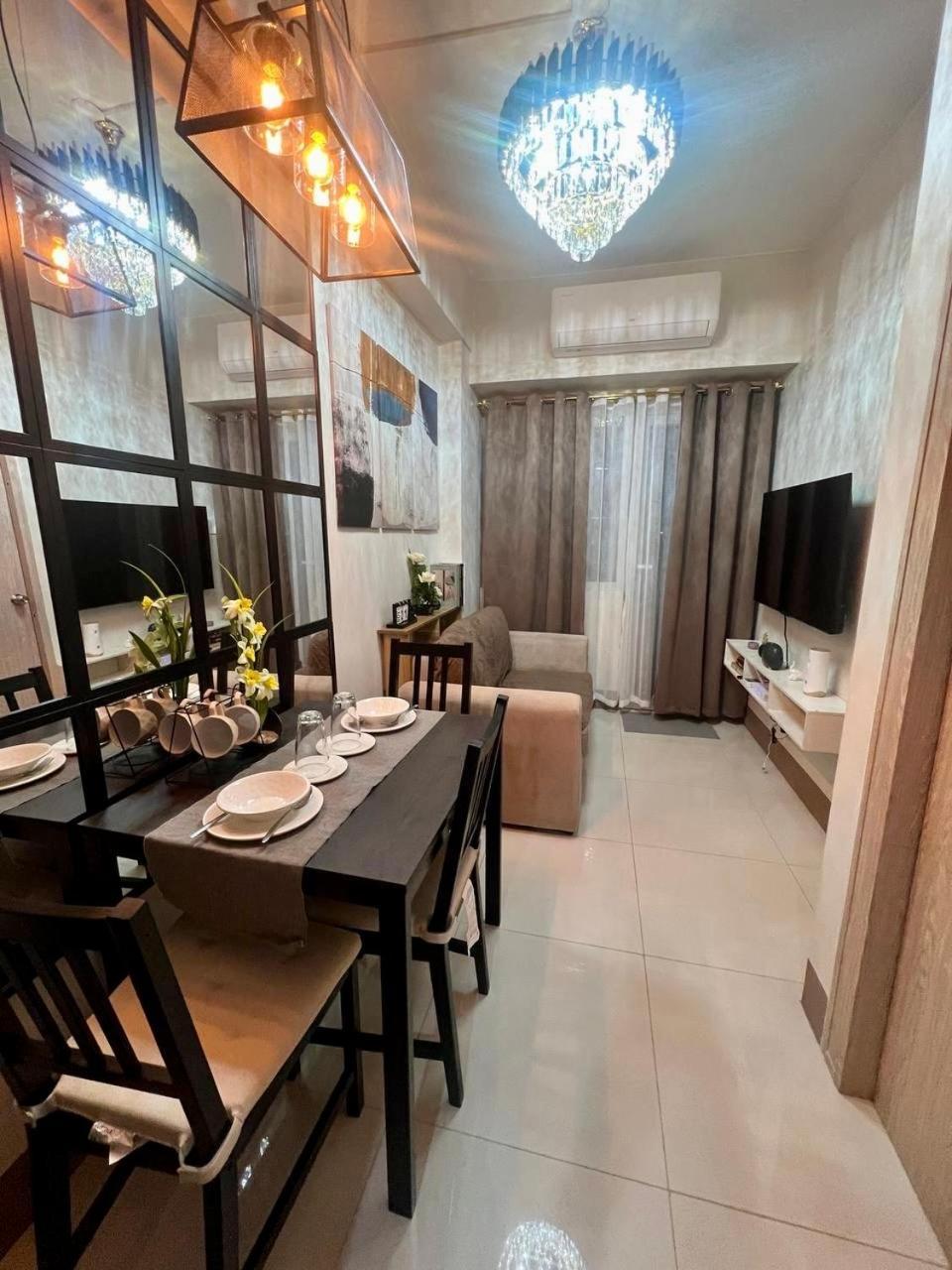 Aparthotel Field Residences - 2br In Paranaque Near Naia Airport