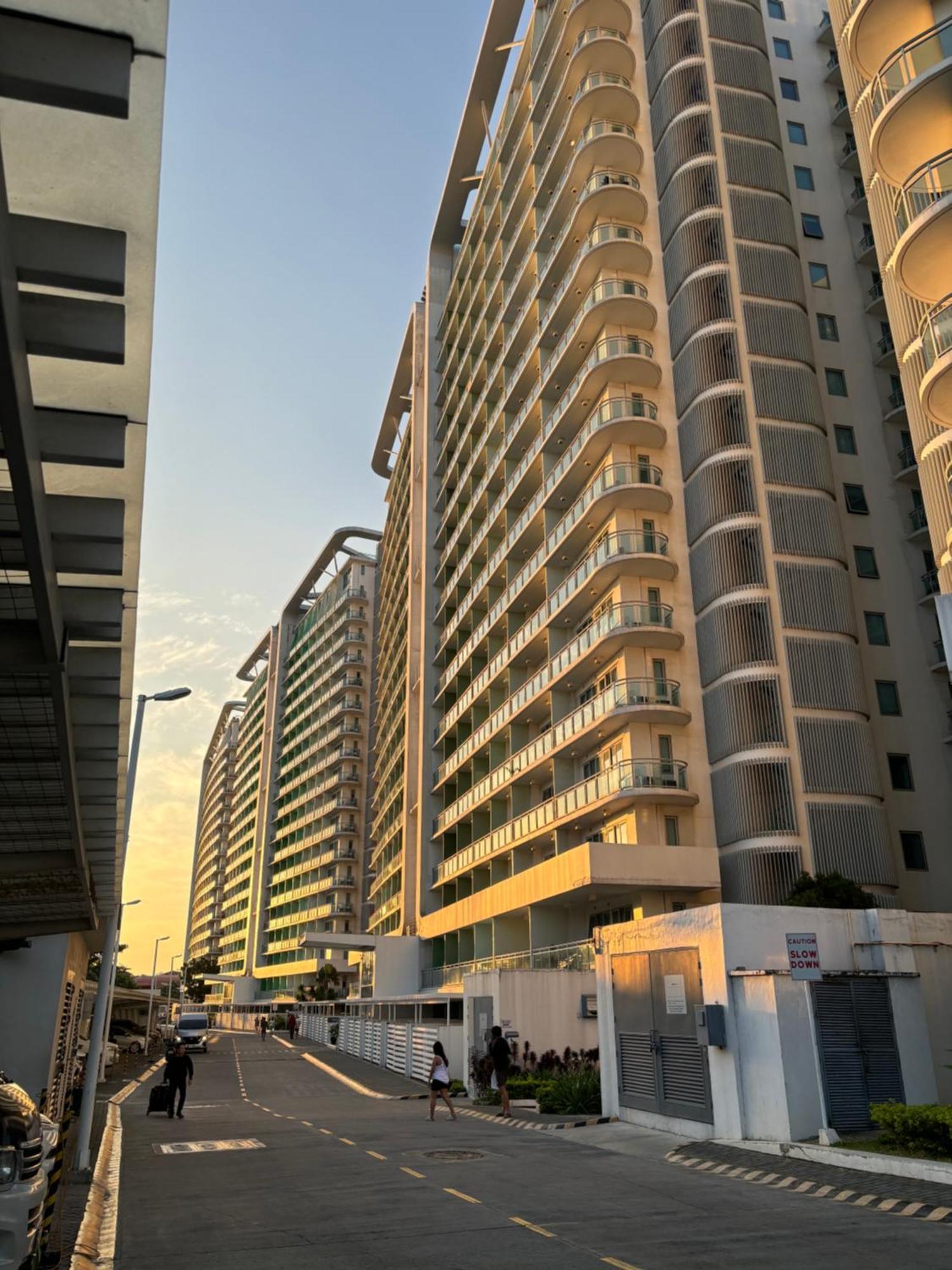 Azure Urban Residences - Staycationary Miami 1710 Taguig
