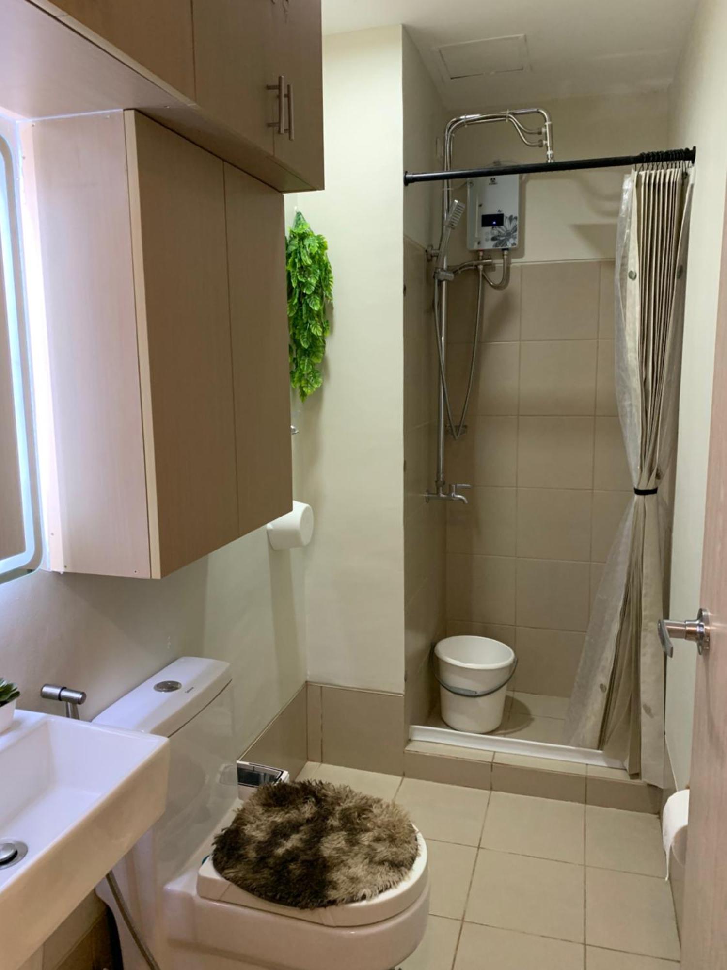 Peacetime Field Residences Bldg 6 U1006b Aparthotel Paranaque City