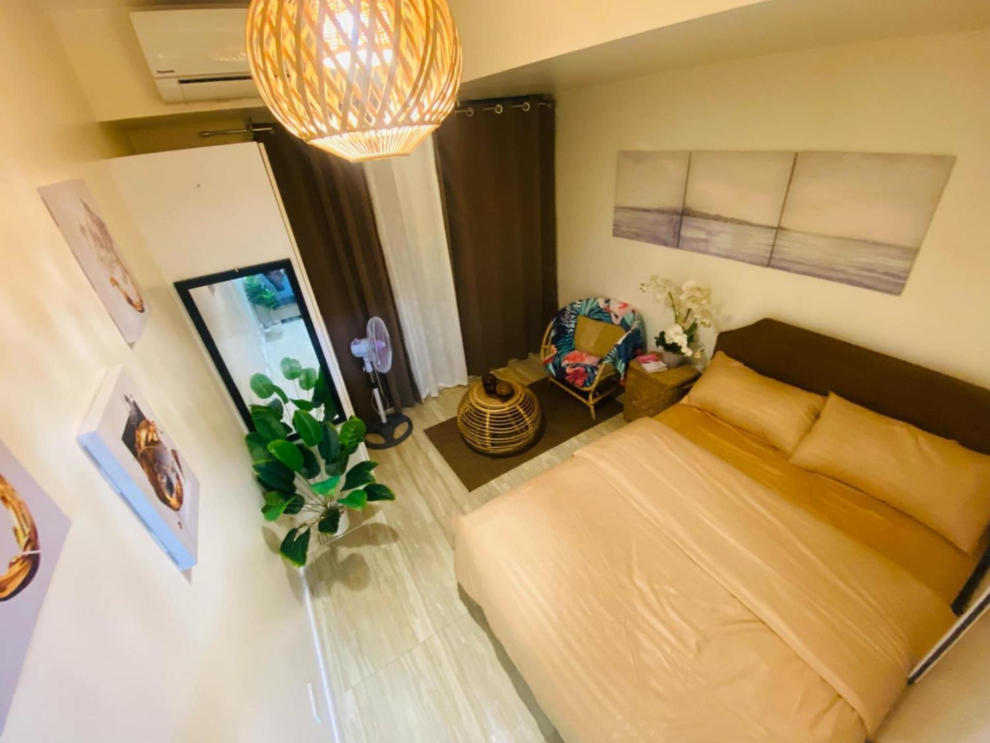 Sole Sisters Staycation * Paranaque City