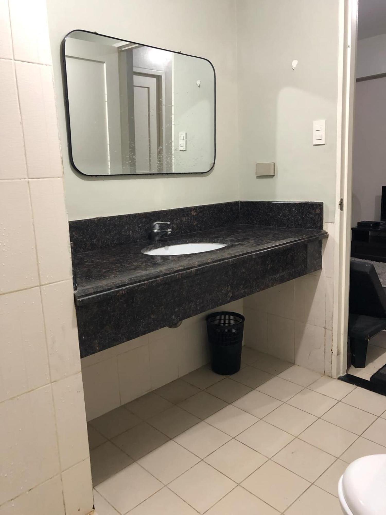 Flair 2 Bedroom Unit With Balcony Aparthotel *