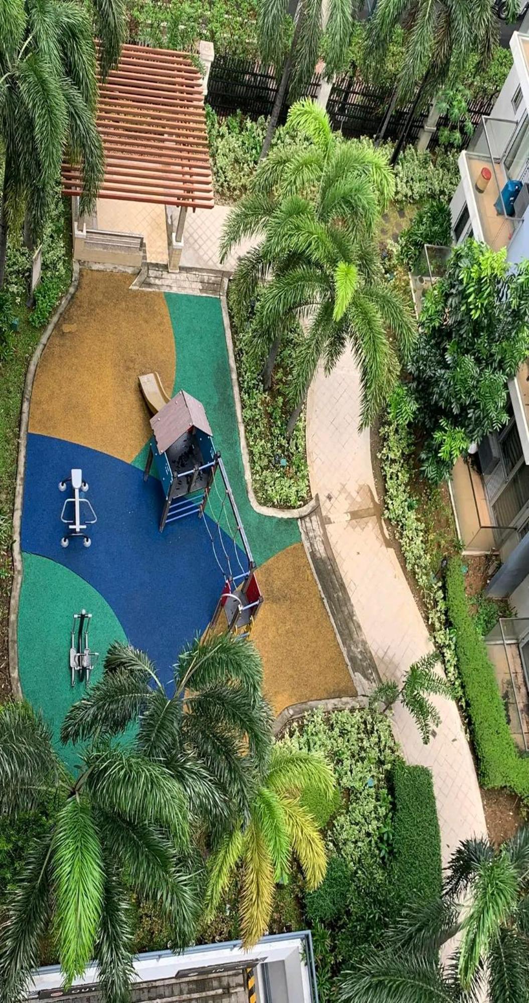 Aparthotel Airport Staycation @mrmcondotel Manila