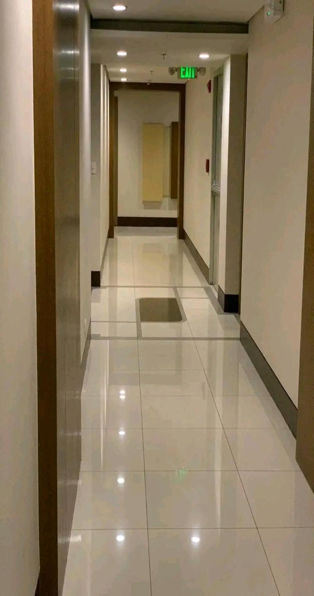 Airport Staycation @mrmcondotel