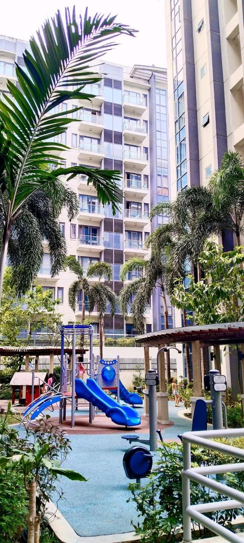 Aparthotel Airport Staycation @mrmcondotel