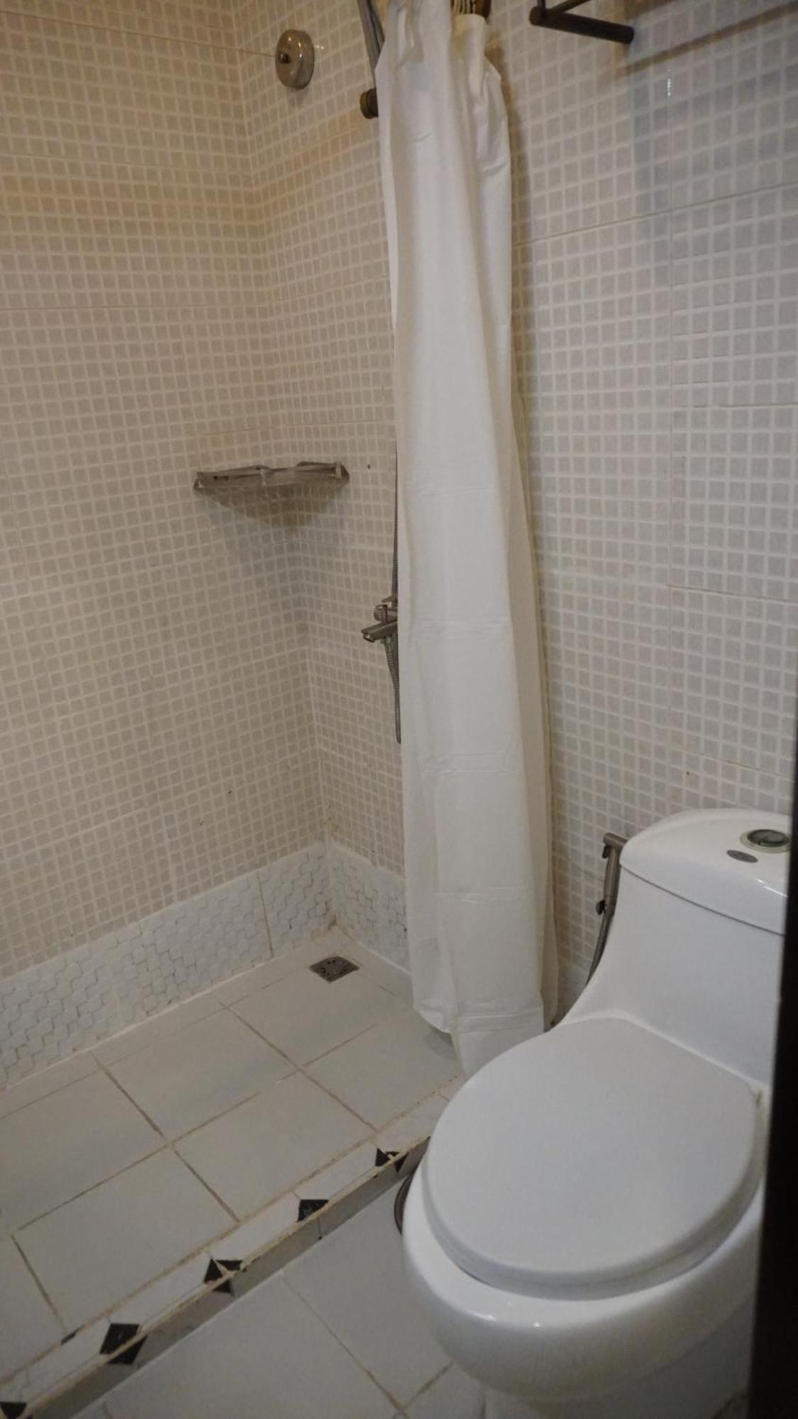 Park Avenue Guest House 2443 Pasay City 2*