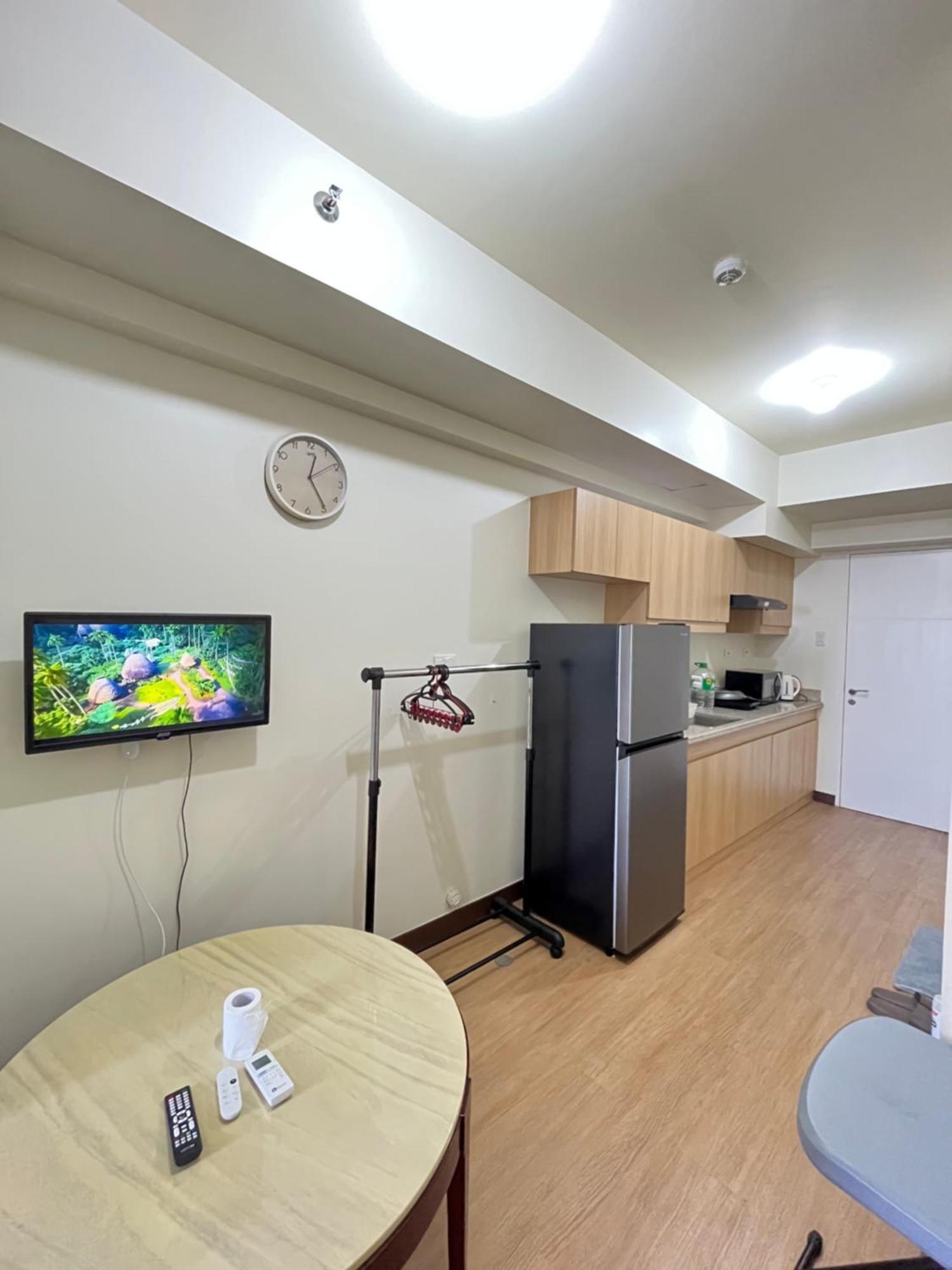 West Bricks Apartment *