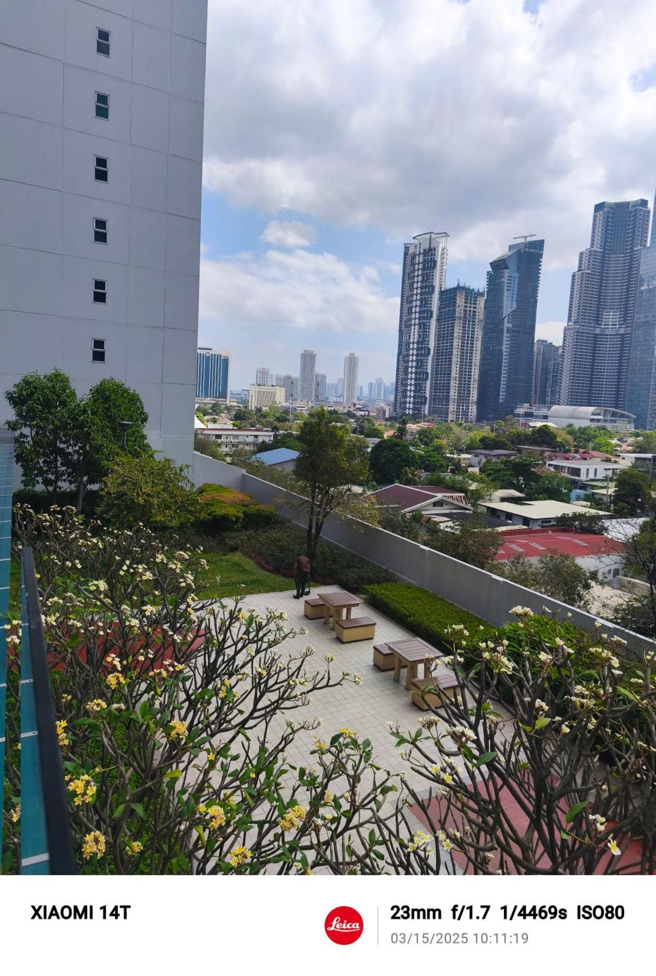 Unit Open For Staycation Apartment *