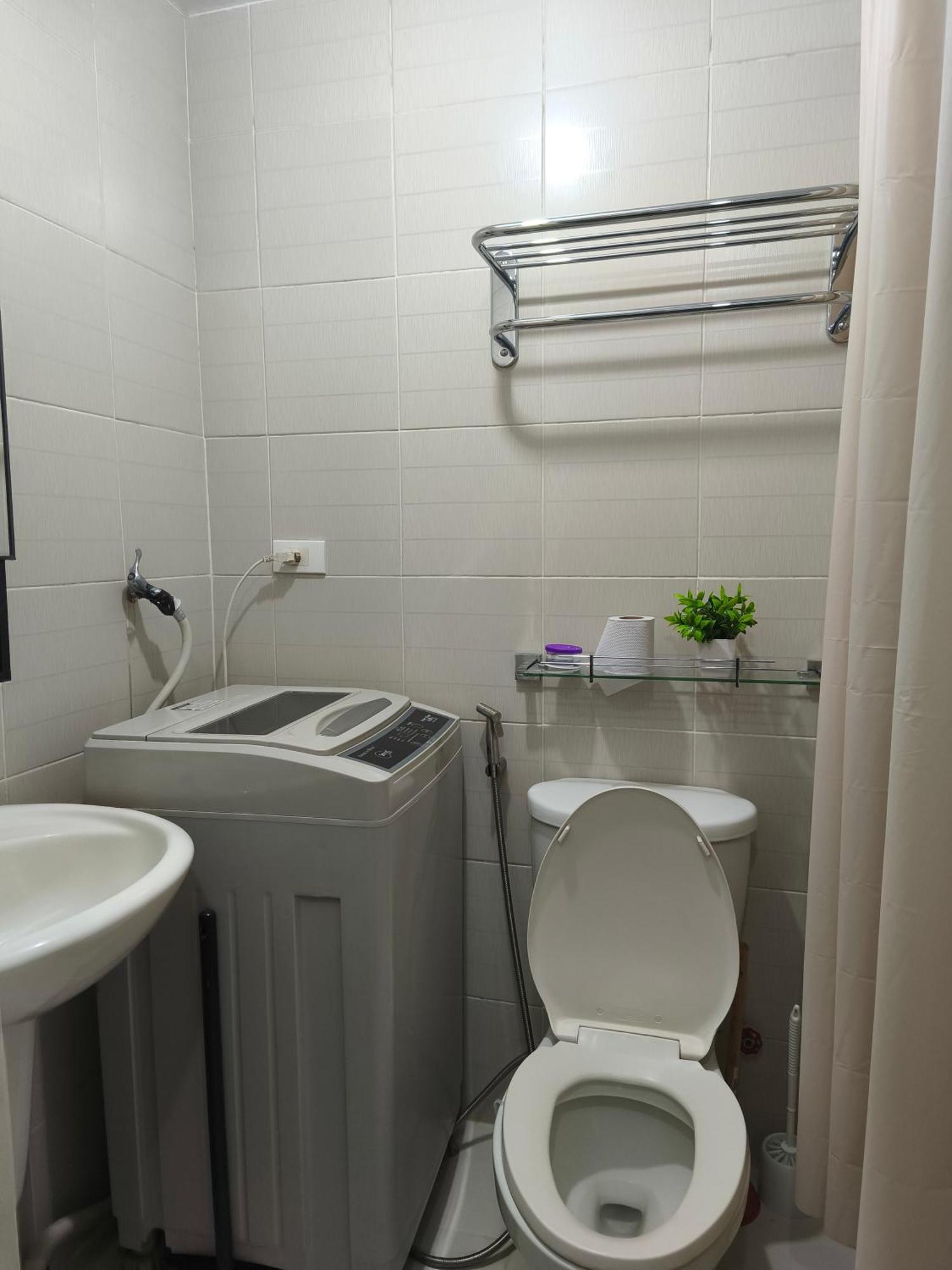 Unit Open For Staycation *