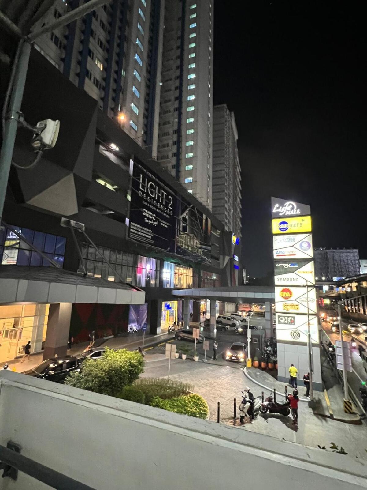 In Mandaluyong Near Bgc Apartment *