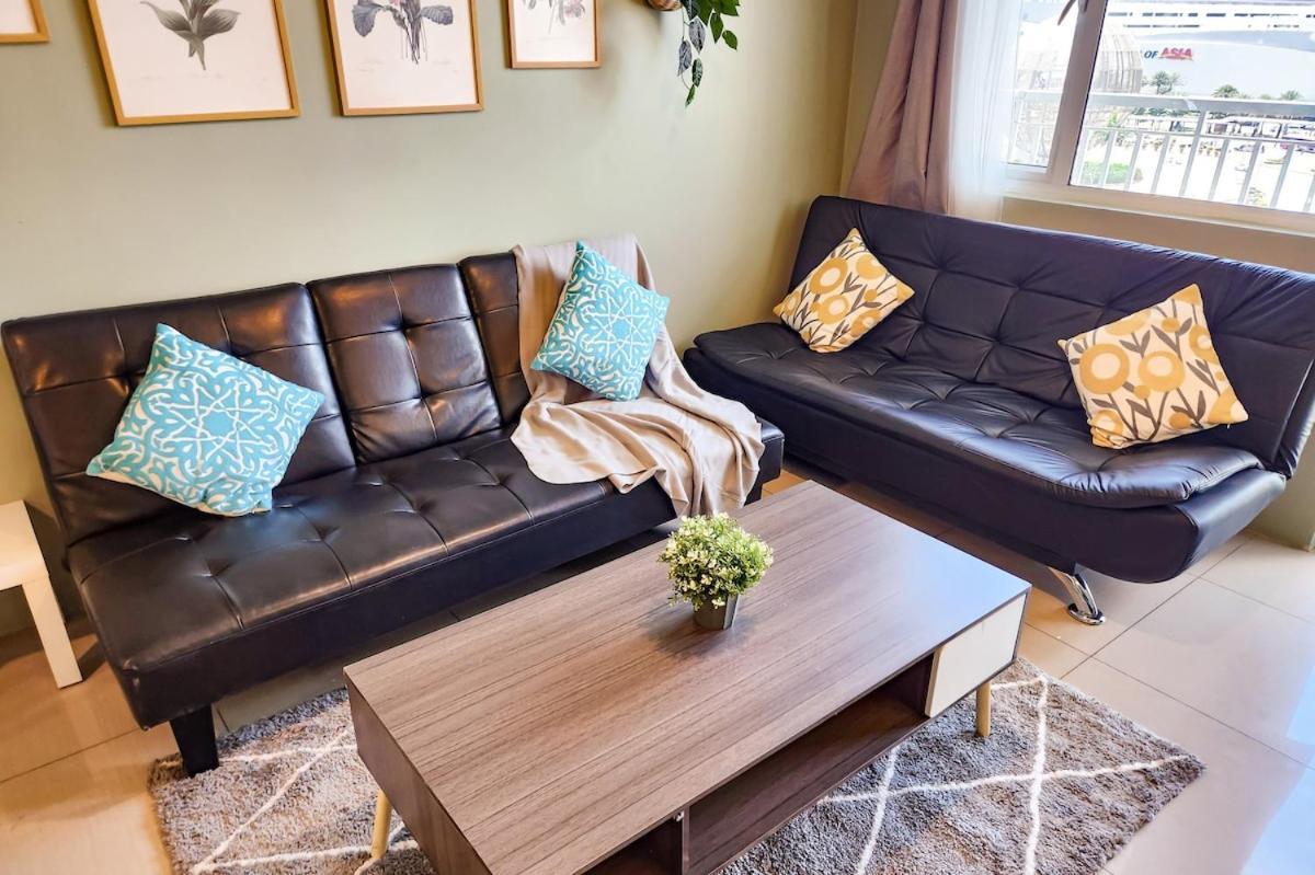 Lush 2br 98sqm Moa 200mbps Netflix Xbox Printer