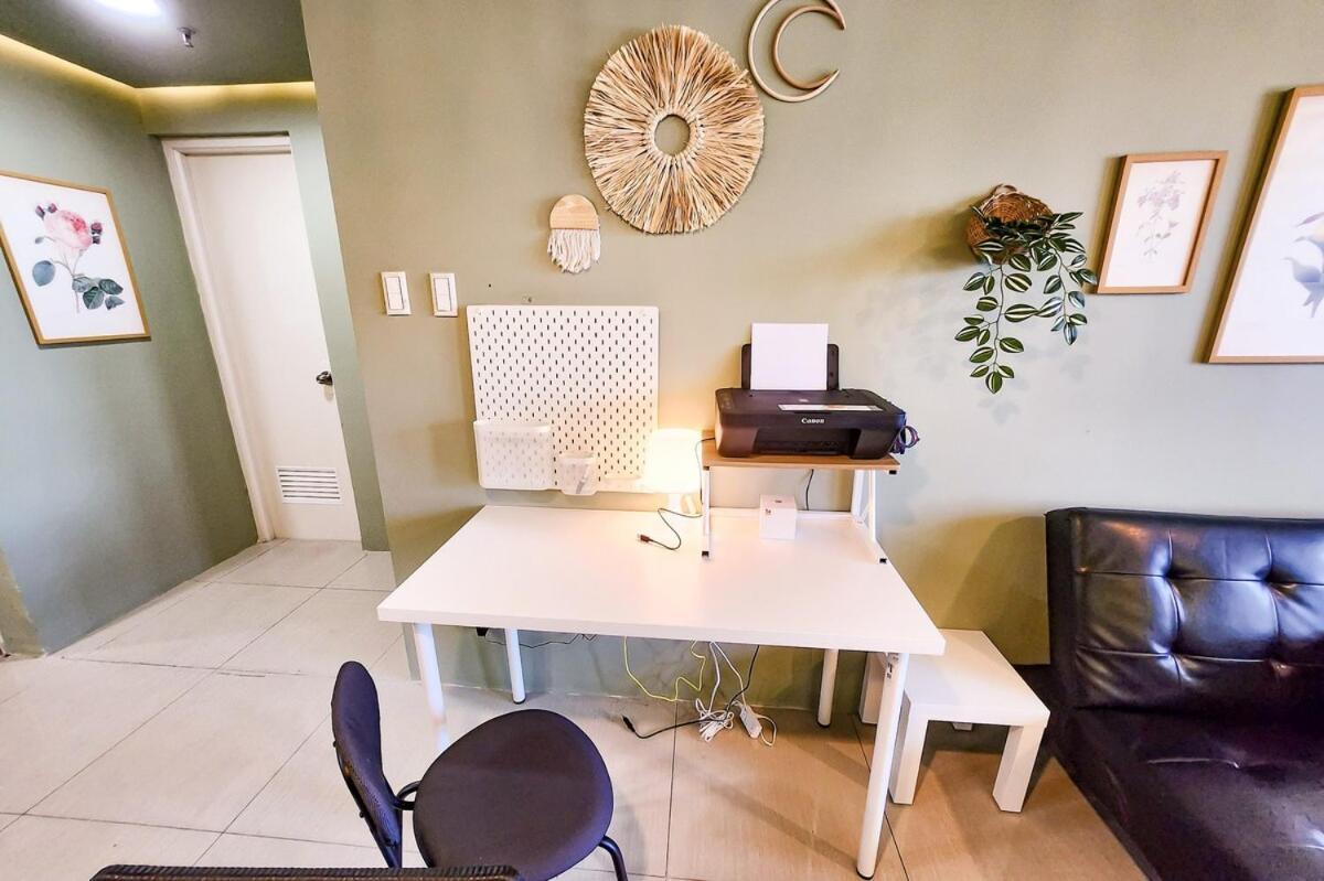 Lush 2br 98sqm Moa 200mbps Netflix Xbox Printer *