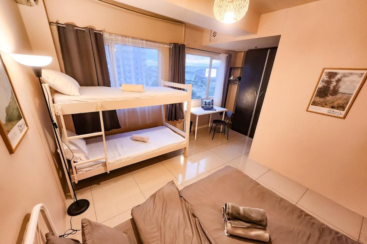 Artsy 110sqm 2br In Moa 200mbps Wifi Xbox Printer Apartamento