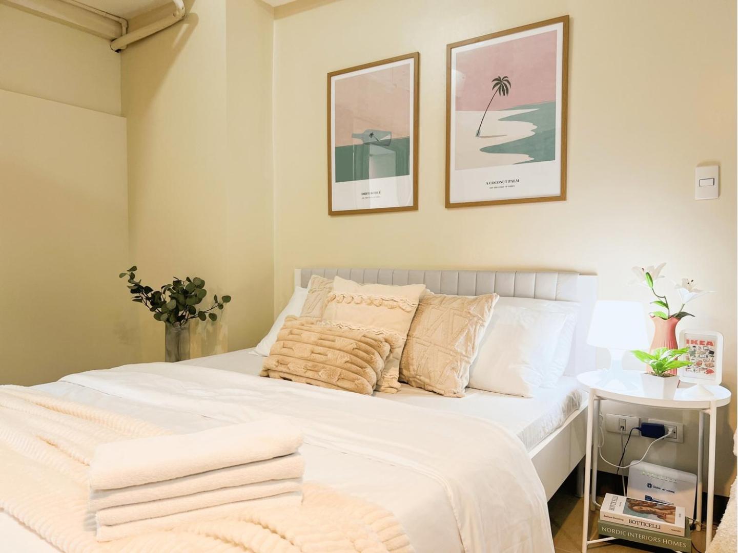 Holiday home Cozy Bgc Condo, Venice Grand Canal #vlrtc18e Manila