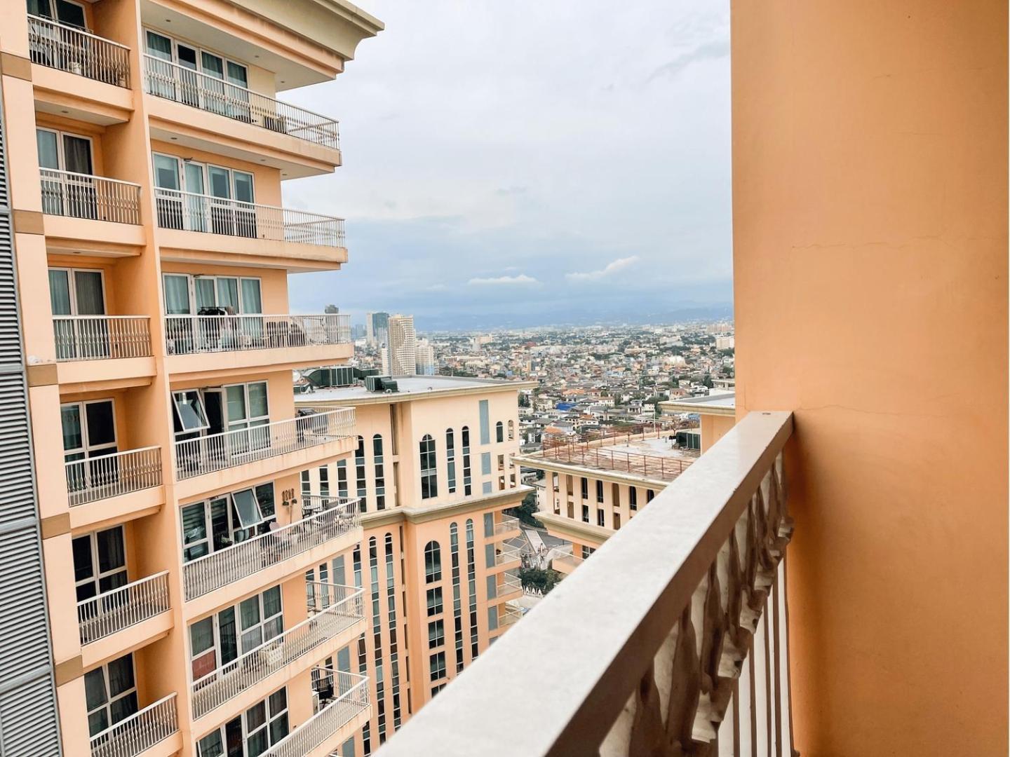 Bgc Luxury, Venice Grand Canal Mall #vlrtc27c Casa de férias Manila