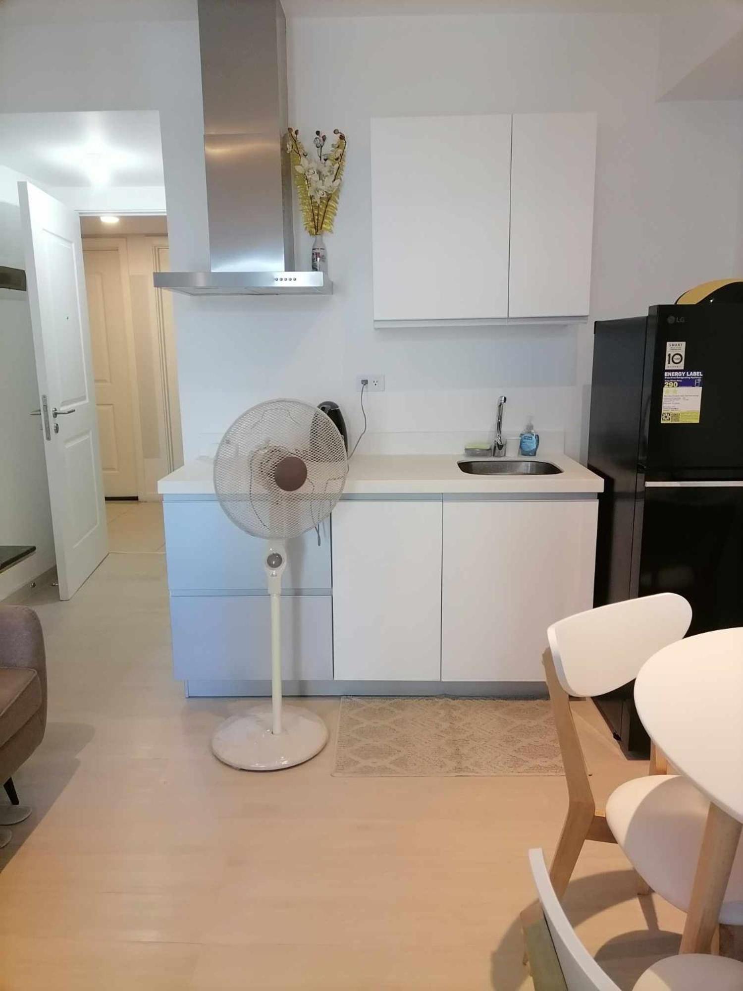 Premium 1bedroom Unit Near Airport, Moa, Casinos, Sm Bicutan Manila