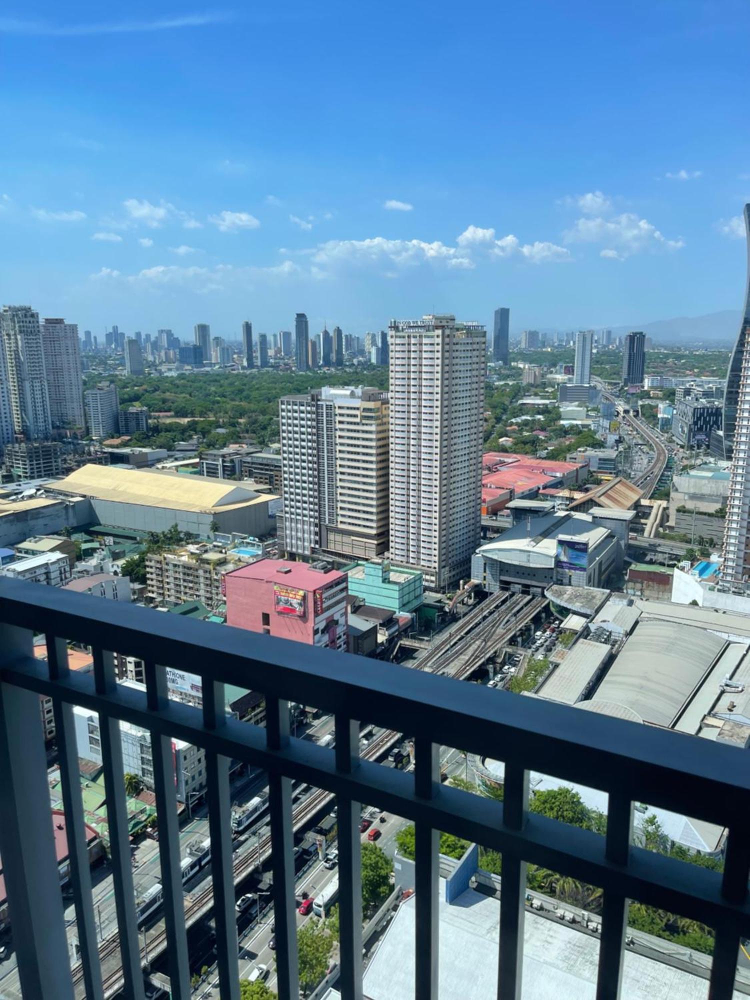 Fame Residences Tower 1 Unit 3706 Apartment Manila