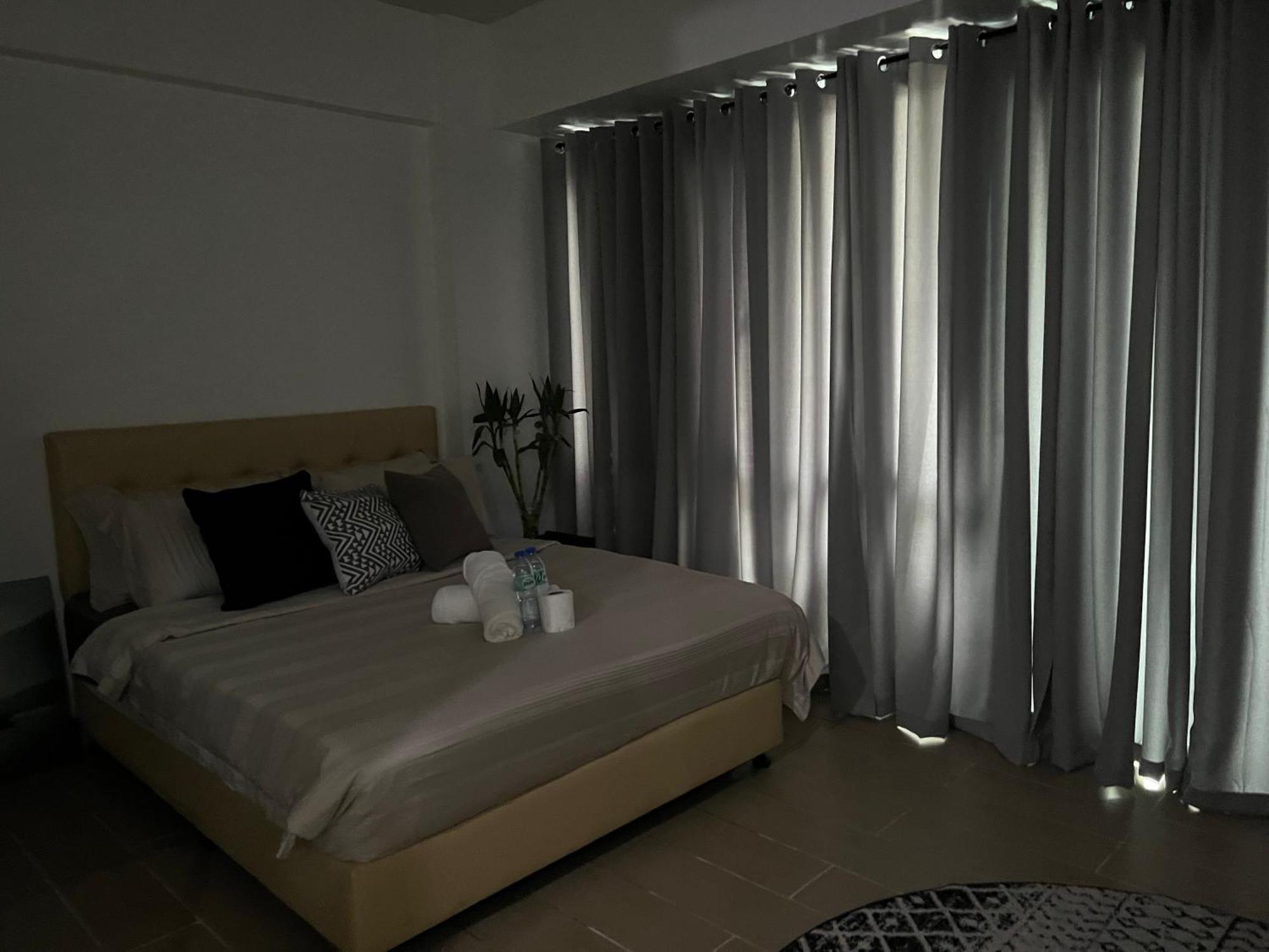 Two Palm Tree By Trisha Apartment *