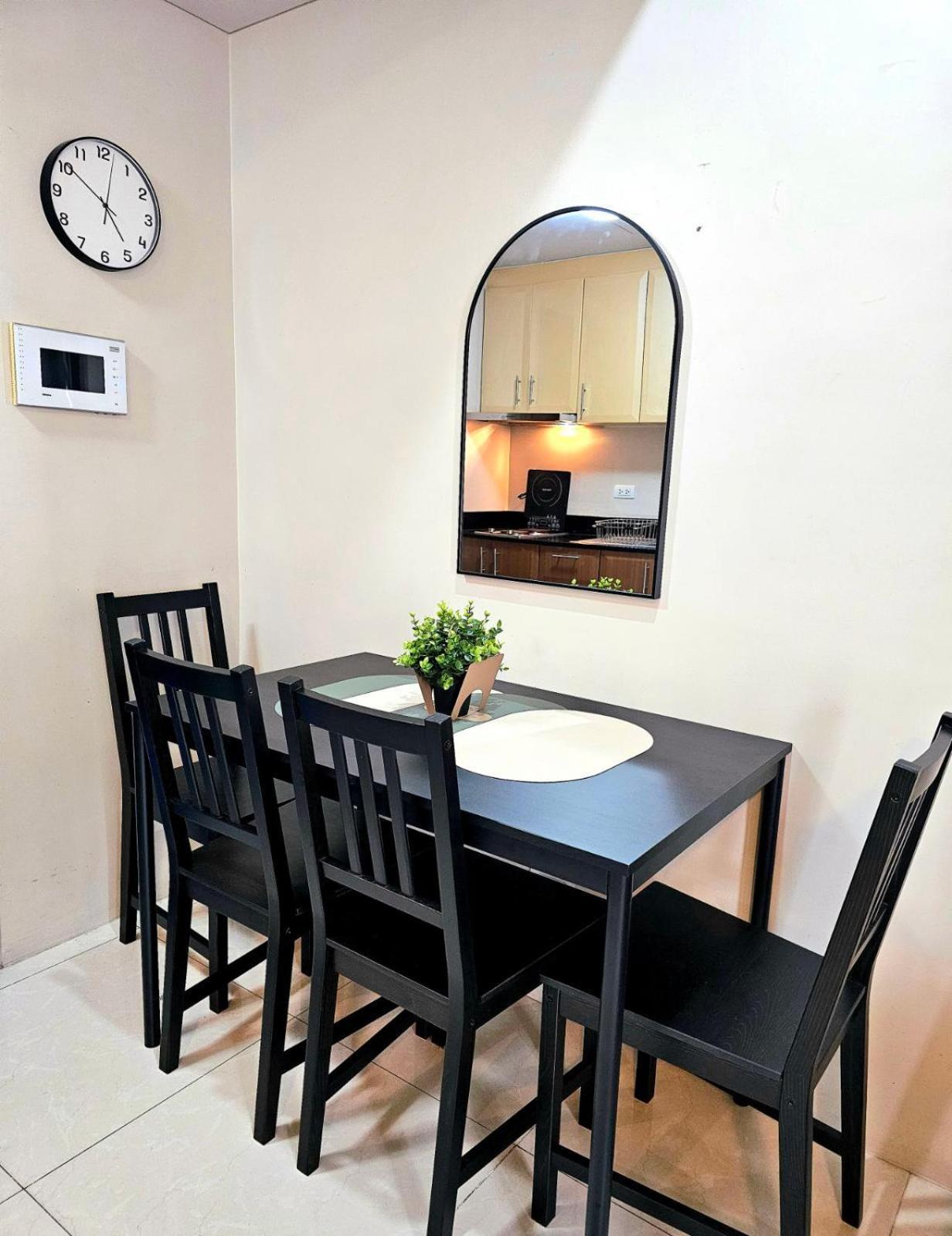 Airport Comfort Place Across Naia T3 Apartment *