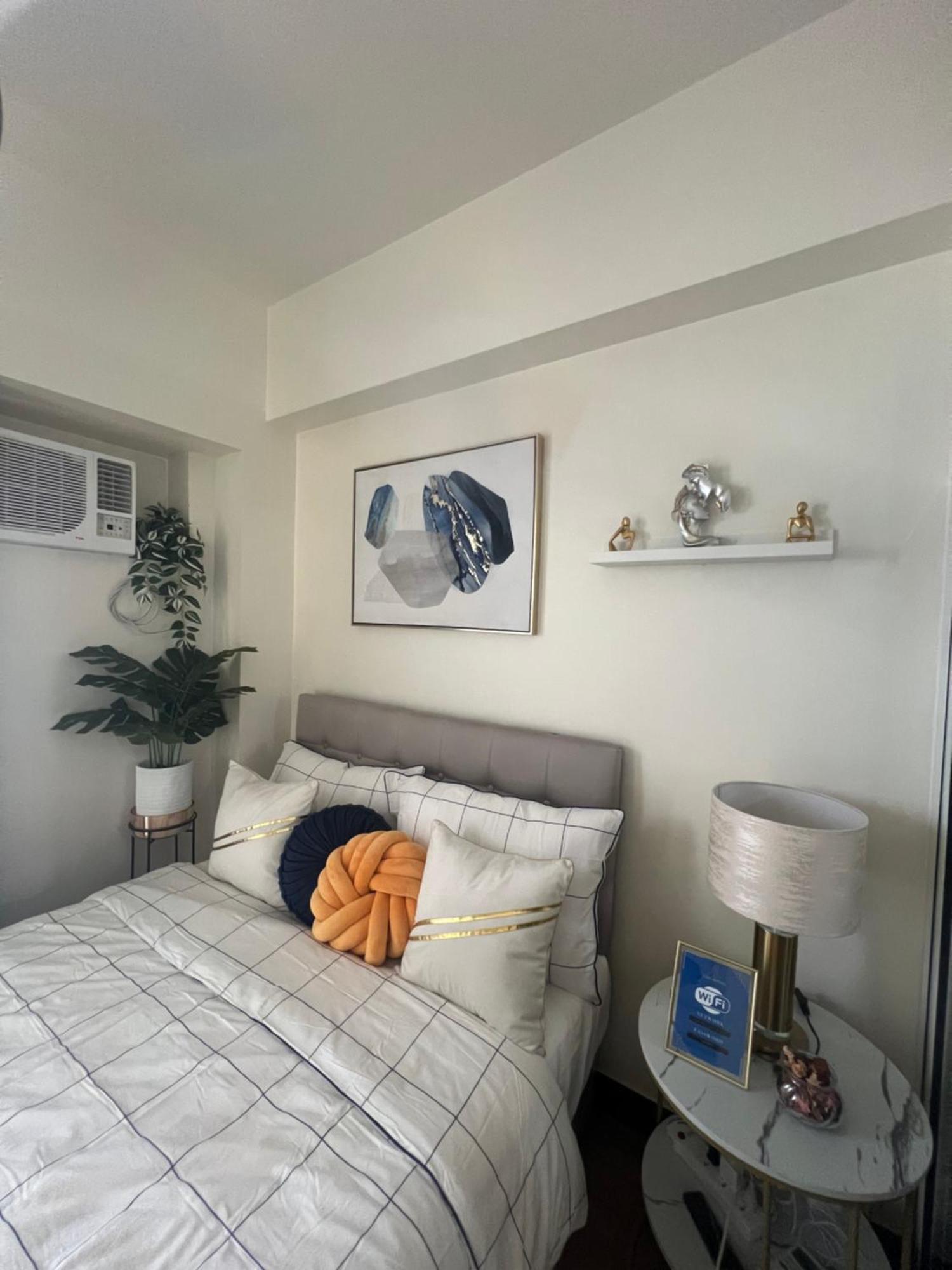 Apartment Casa Royale Affordable Near Bgc Ortigas Center Cbd *