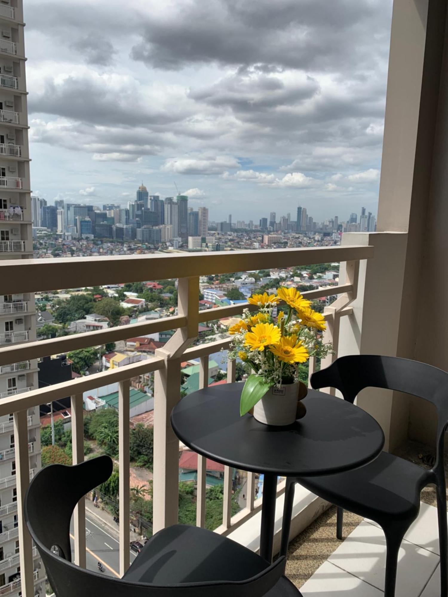 Apartment Casa Royale Affordable Near Bgc Ortigas Center Cbd *
