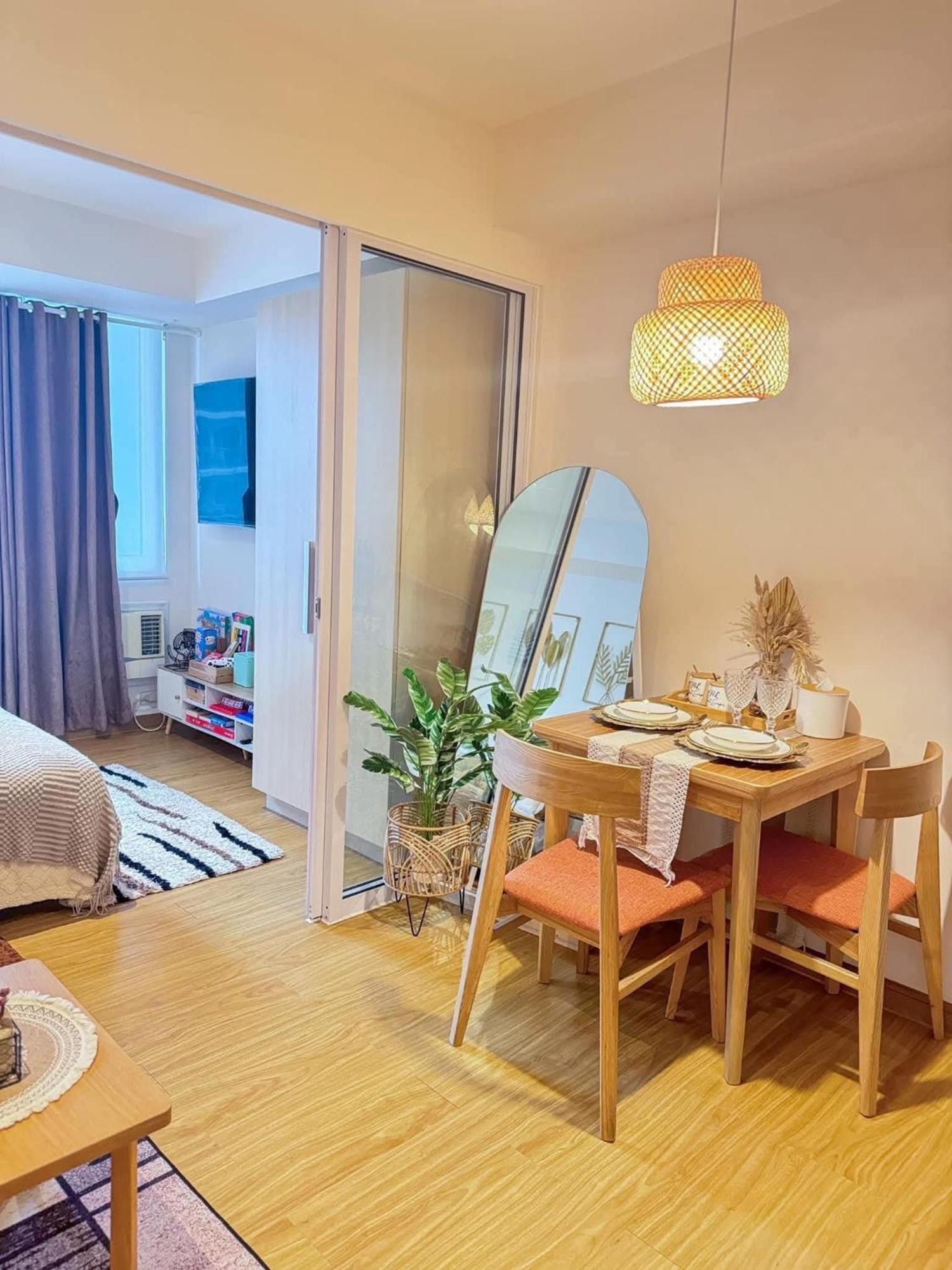 Apartment Serene Hideout At Azure *