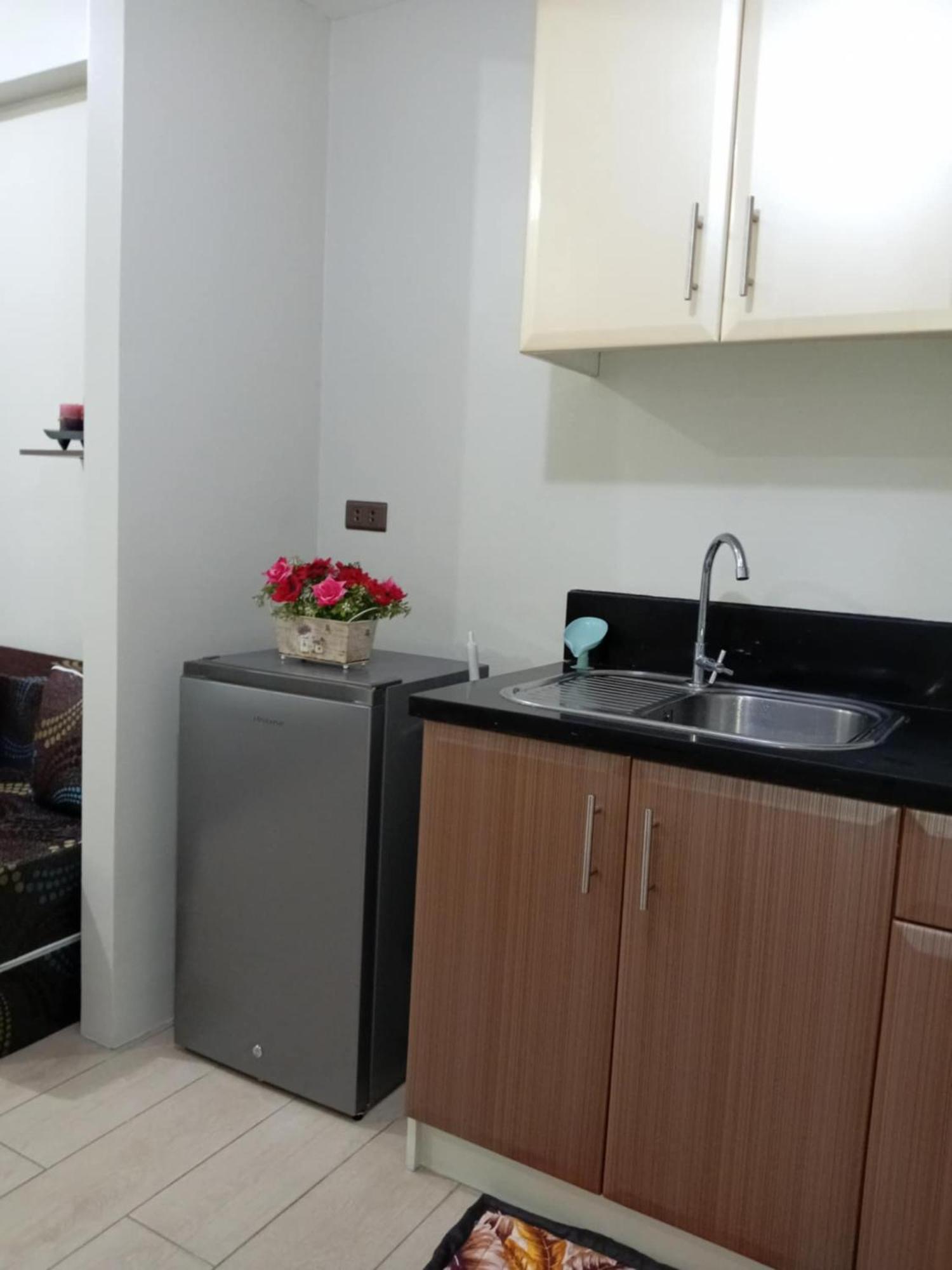 Happy Condotel Near Naia T3 Apartment Manila