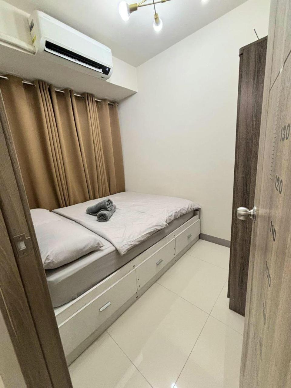 1br Staycation Near Mall Of & Airport *